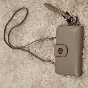 Cross body clutch